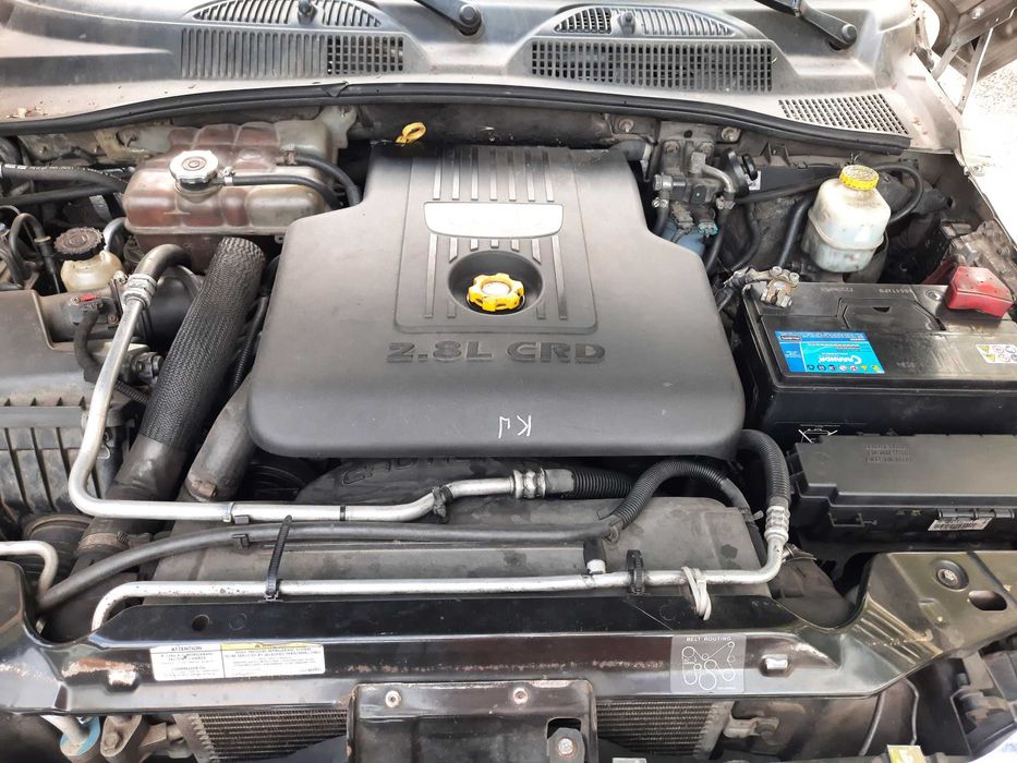Jeep Cherokee kj 2.8 crd automată, 1900 euro, negociabil