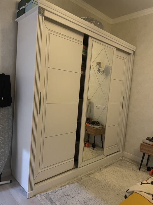 шкаф для спальни,коридора