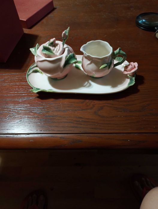 Бутиков порцелан