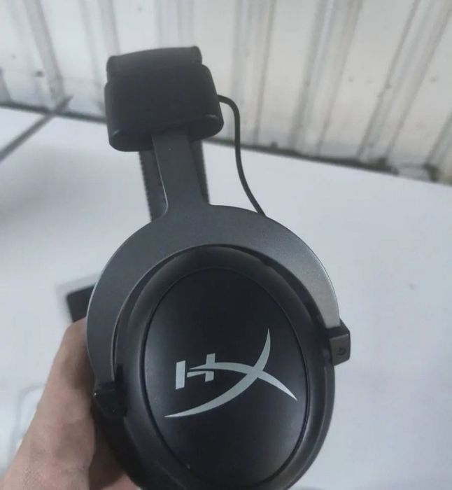 Lenova legion y 700 gen 3 x xper x cloud 2