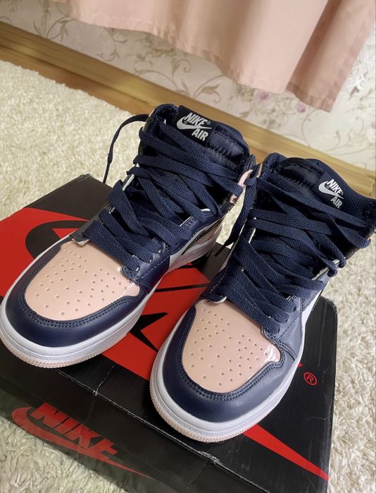 Air Jordan 1 High Atmosphere Bubble Gum