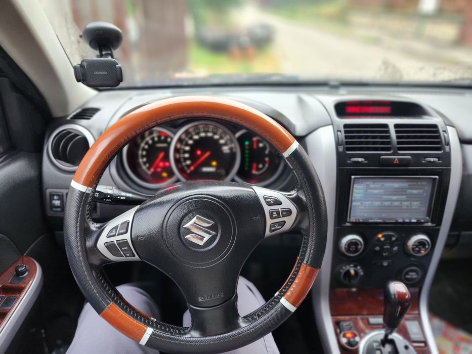 Suzuki grand vitara