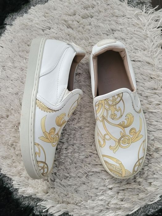 Pantofi Versace nr.30 cu 19.5 cm