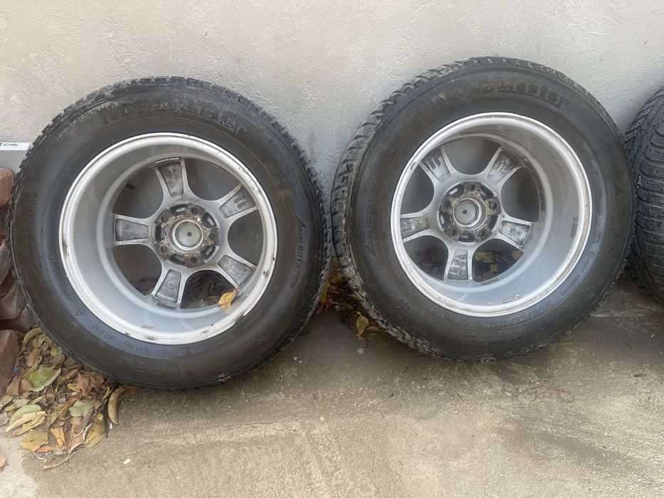 Продается зимние шины с дисками