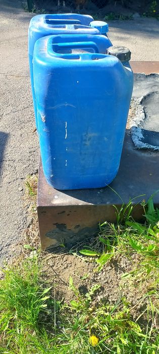 Продам две бочки б/у в хорошем состоянии