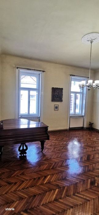 Apartament unicat, in Centru Cluj-Napoca, 3 camere, arhitectura aparte — fotografia 1