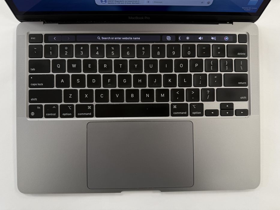 Macbook pro M1 13” 2020 16GB RAM 512SSD