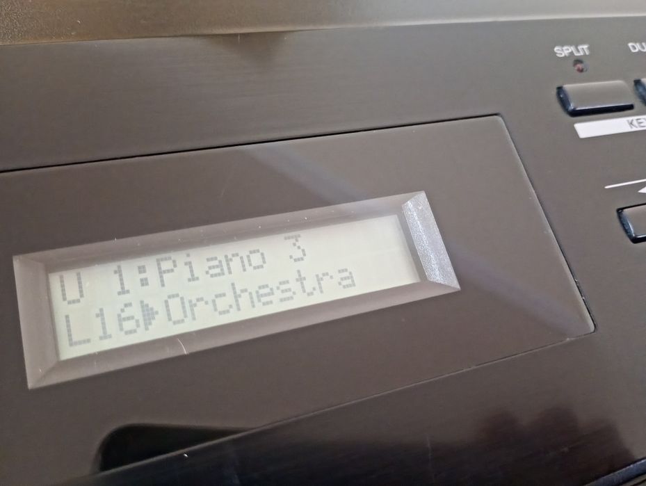 Roland XP-10 Pian digital orga sintetizator