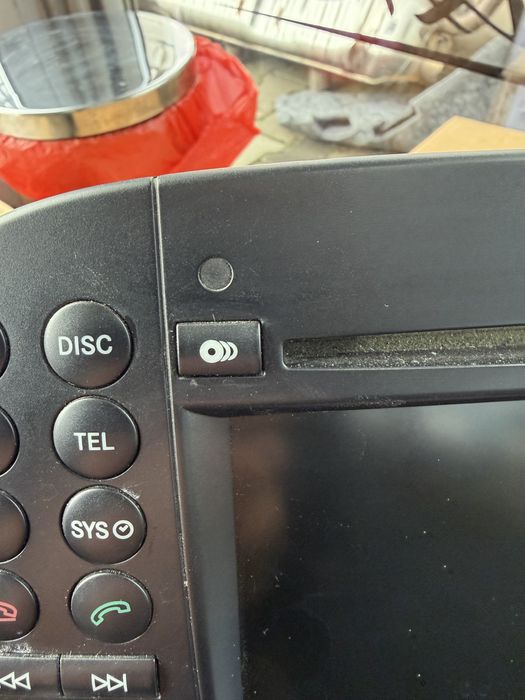 Оригинална Навигация Мултимедия за Mercedes SL R230 FACELIFT  SD CARD