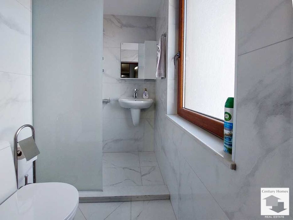 104957 Панорамен апартамент с 2 спални в центъра на Велико Търново