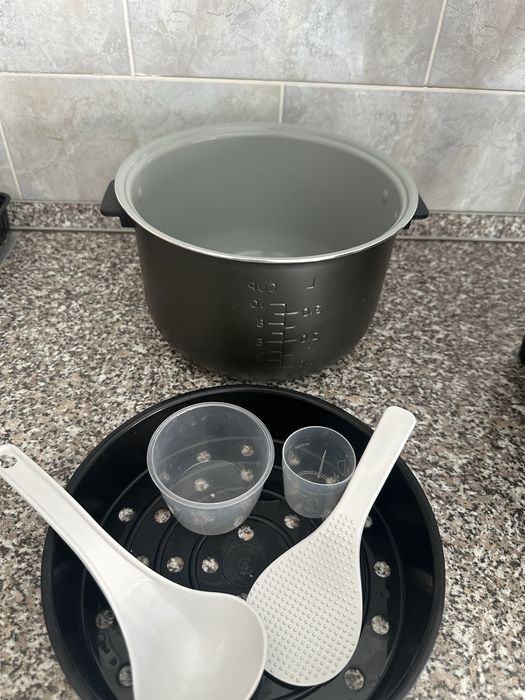 Мультиварка Polaris