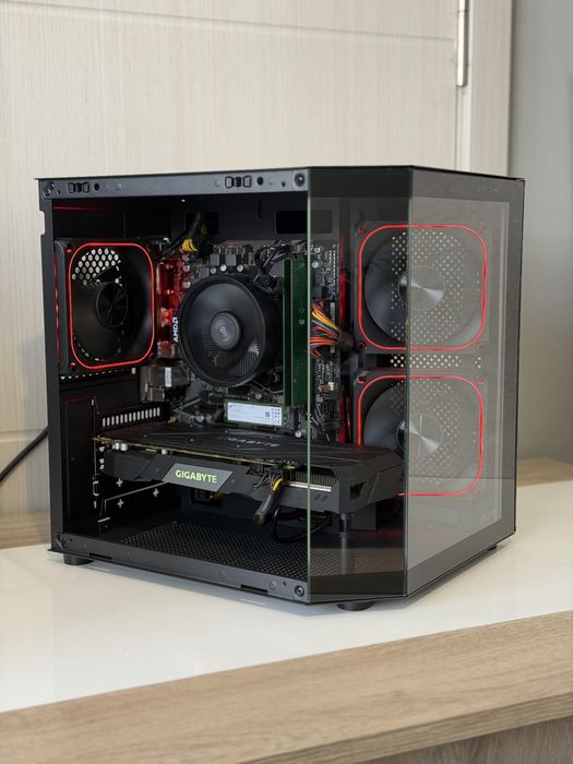 Геймърски компютър Ryzen 5 3600, GTX1660, 16GB RAM