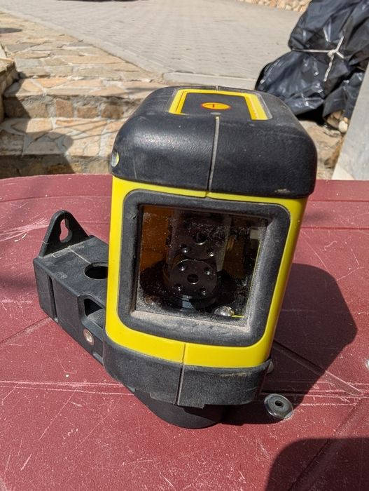 Лазерен нивелир CIMEX SL-10