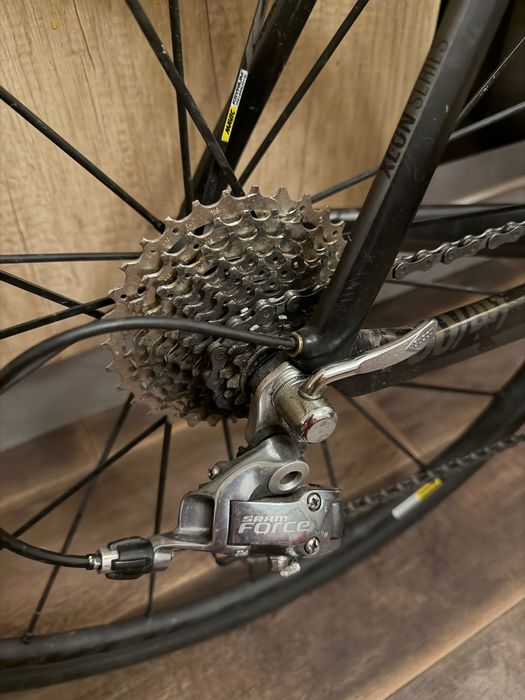 Rose Xeon CRS 2017 – Full Carbon – Cursieră Premium de Șosea