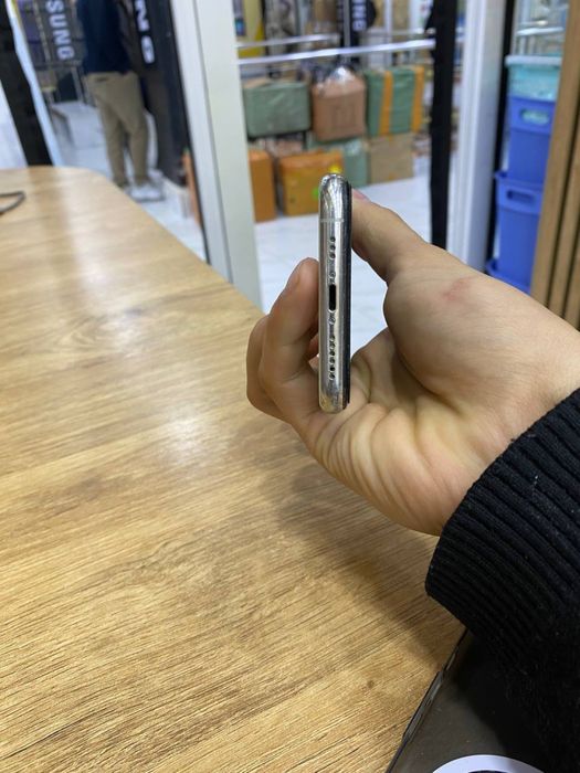 Iphone 11 pro sotiladi