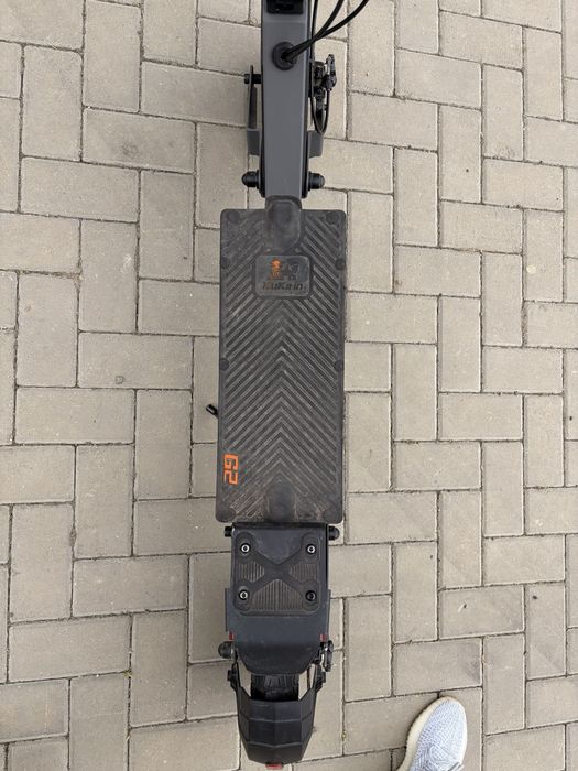 Trotineta electrica KuKirin G2 + alarma + antifurt AirTag + lacat