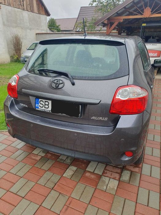 Vand Toyota Auris