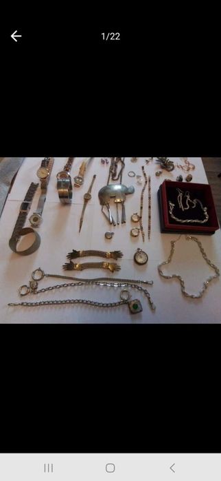 Cutite si bricege de vânzare