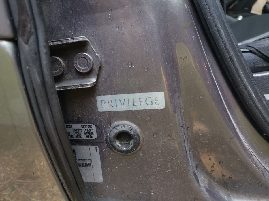 Рено Лагуна 2 бензин 2.0 16v