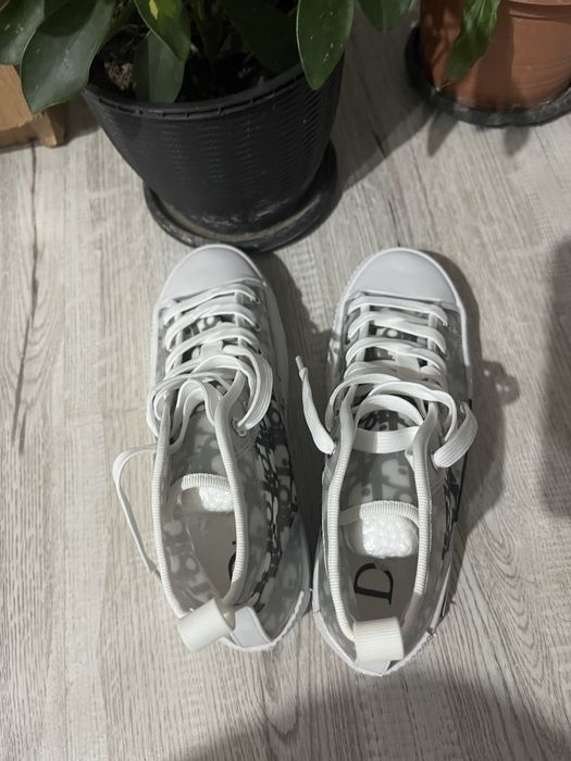 Adidasi Dior B23