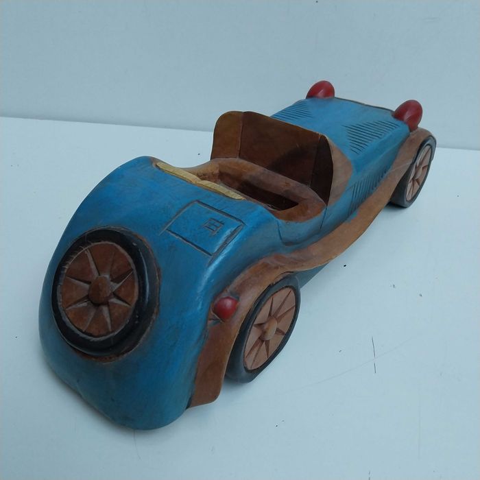 НАЙ ДОБРАТА ОФЕРТА  Стара немска кола /автомобил масивно дърво