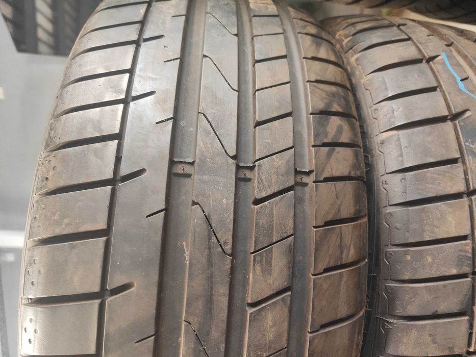 2бр.летни гуми 225/40/18 Starmaxx