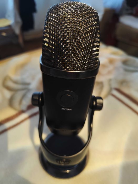 Microfon profesional Blue Yeti X