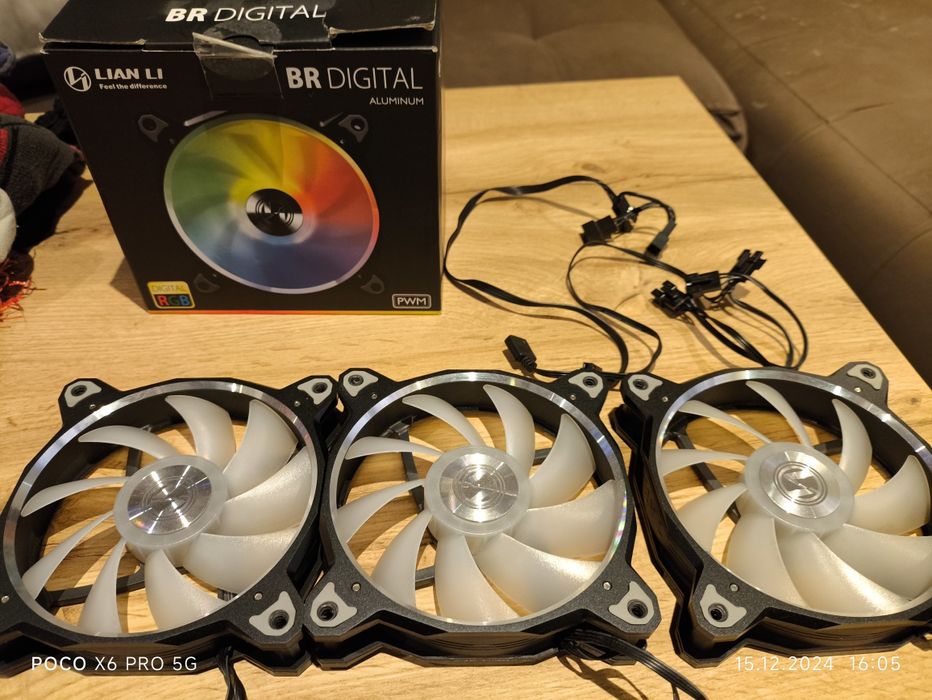 Вентилатори Lian li br Digital aluminium