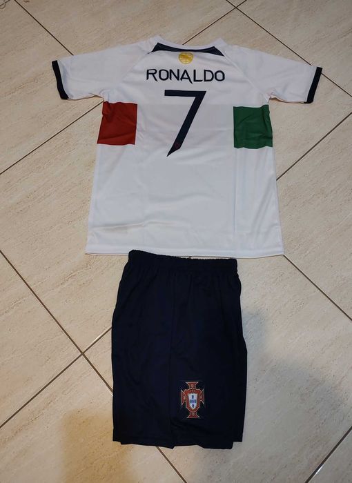 МЕСИ АРЖЕНТИНА Детски Екип 2022 Световно комплект с Чорапи MESSI