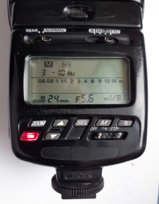 Bliț Nikon SB-25 - Stare Foarte Buna / Funcțional