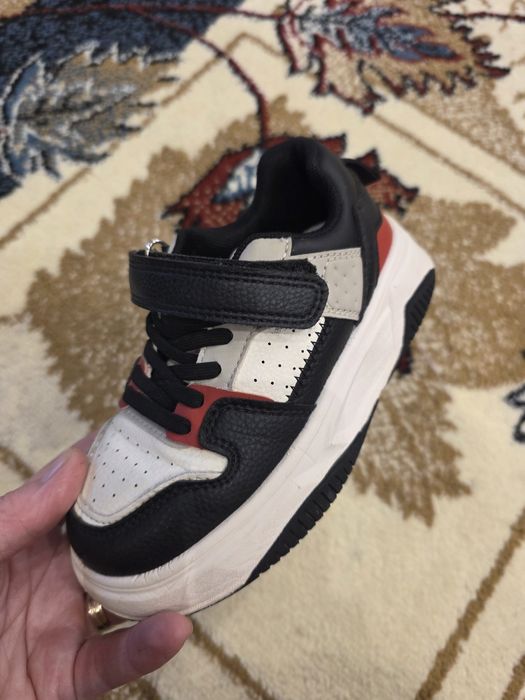 Incaltaminte mărimea 26, la 40 RON/ buc.