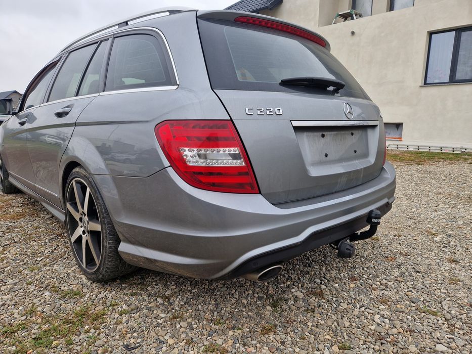 piese caroserie mecanica motor Mercedes C class w204 2.2 cdi euro 5