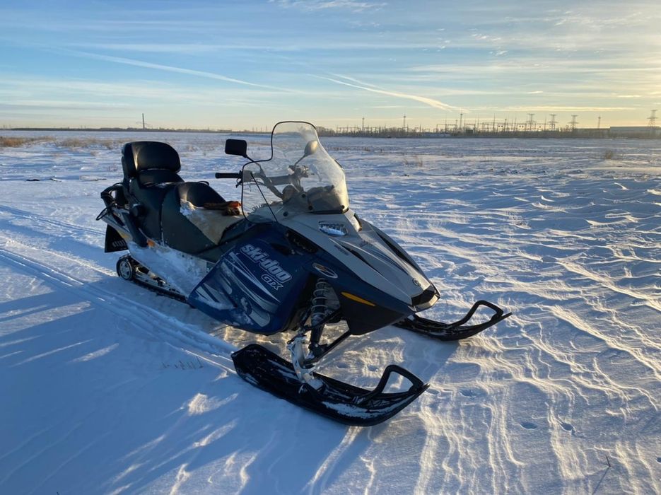 Продам снегоход.