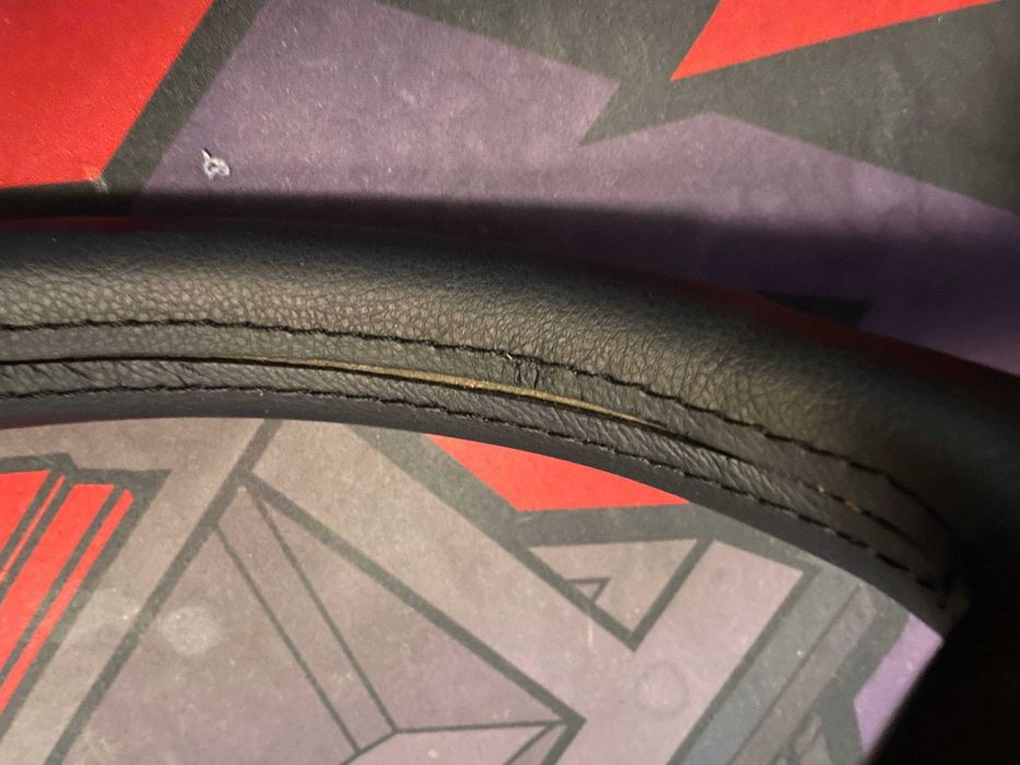 Продам руль MOMO