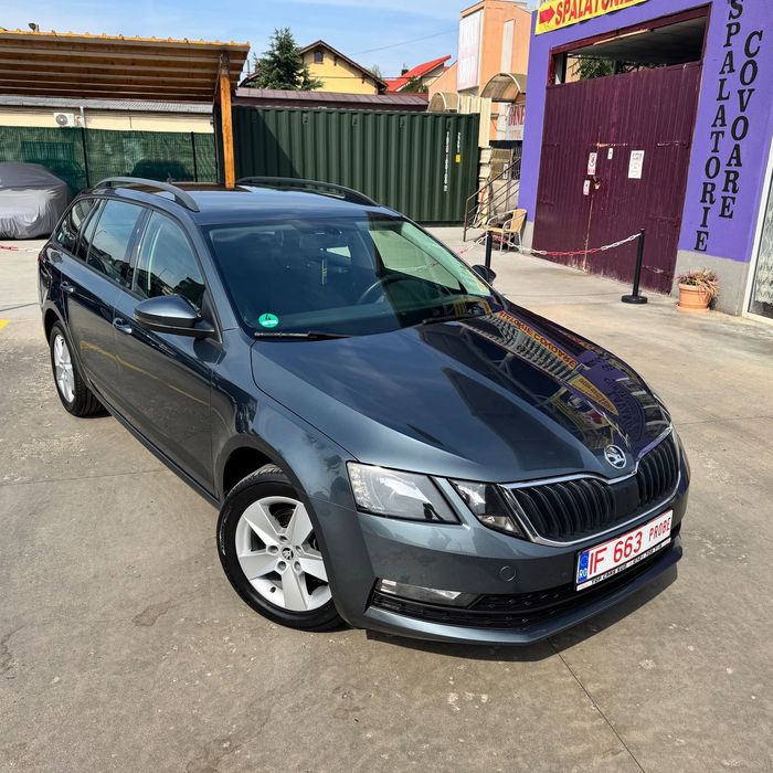 Škoda Octavia 2019 benzină, 10.511 € — imagine 4