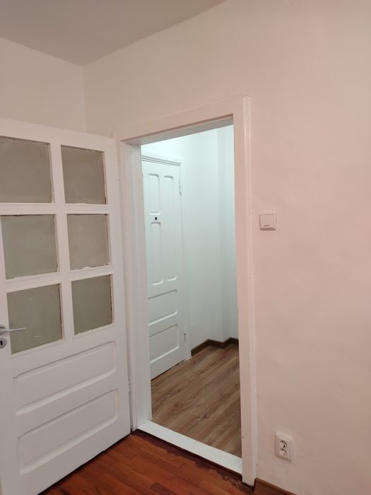 Vând garsonieră, etaj 2, confort 1, Orșova