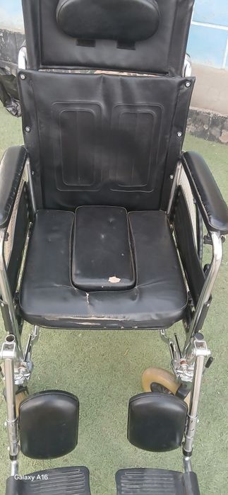 продам инвалидную коляску