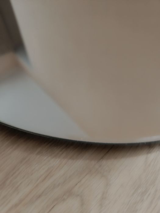 Круглое зеркало диаметр 50см.