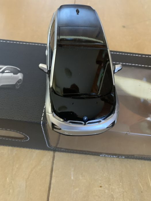 Кола с дистанционно BMW I3