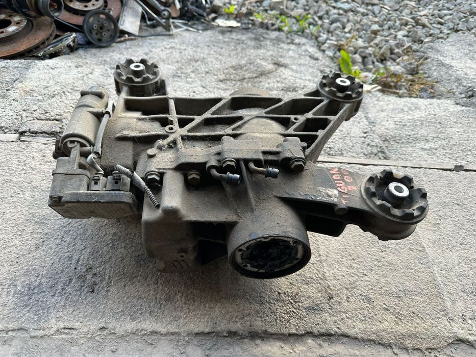 Диференциал за тигуан 2.0д