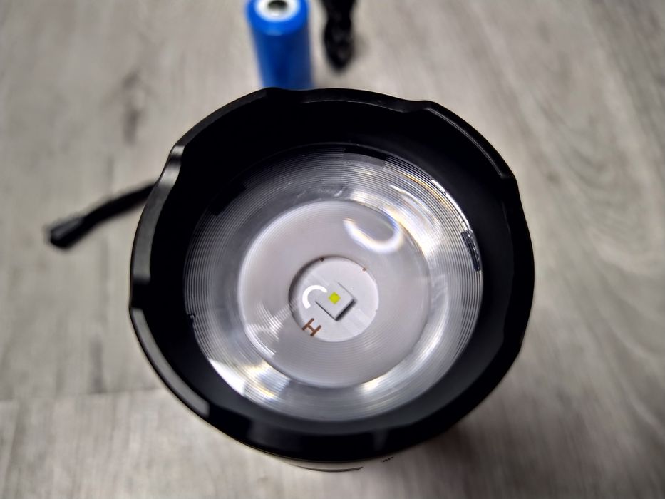 Lanterna Profesionala cu led tip laser mmc-m168-2, Camping, Vanatoare