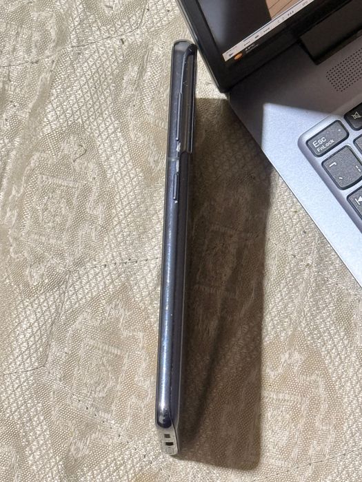 Samsung Galaxy S21 5G Ideal