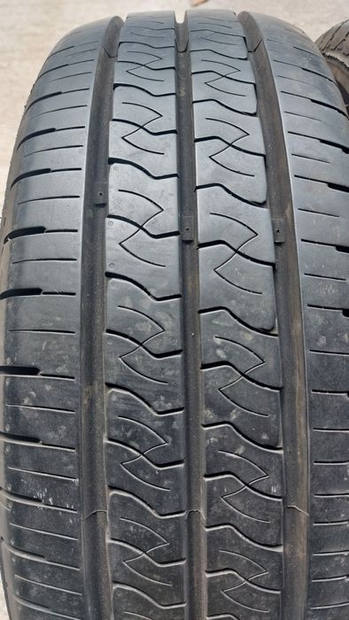Гуми за Бус 215/70/15 C Kumho 2 броя