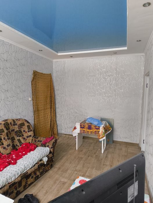 Продам 2 комнатную квартиру