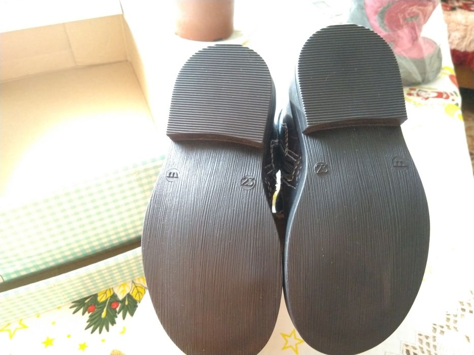 Нови детски ботуши Stups, размер 23