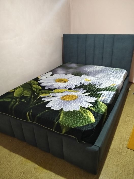 Кровать двухспальная
