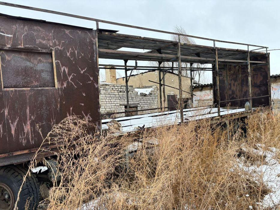 Прицеп пчеловодческий