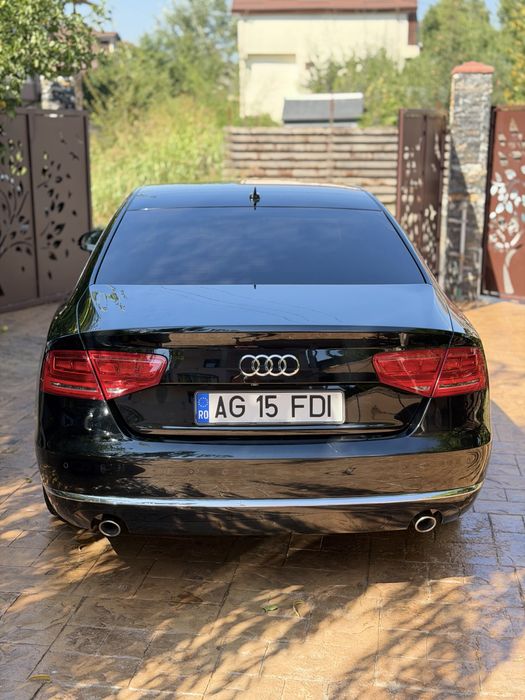 Audi A8 3.0TDI V6  faruri matrix