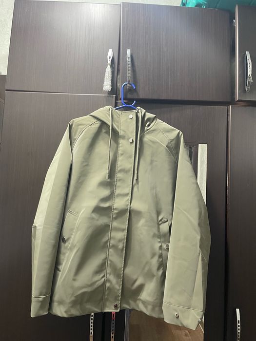Продам дождевик куртку