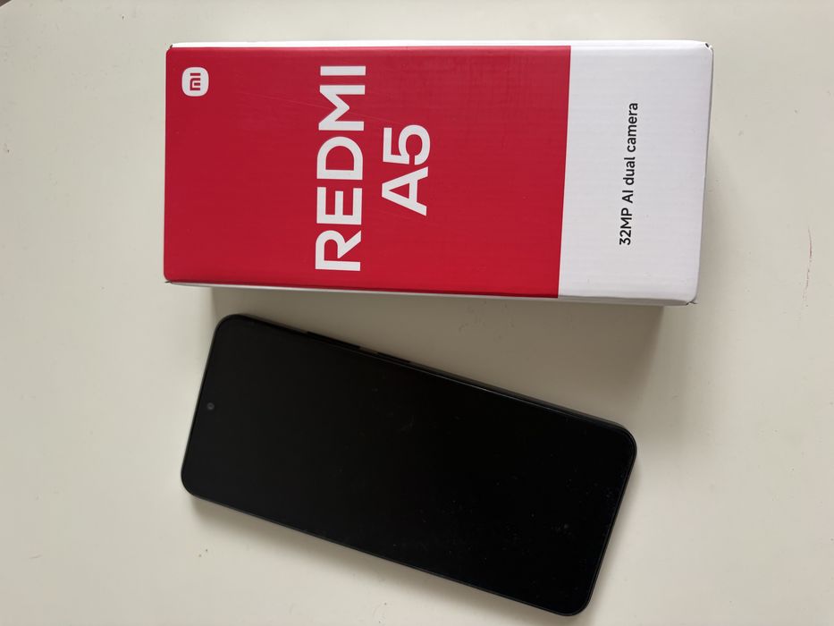 Продавам 2 броя Xiaomi Redmi A3– като нов